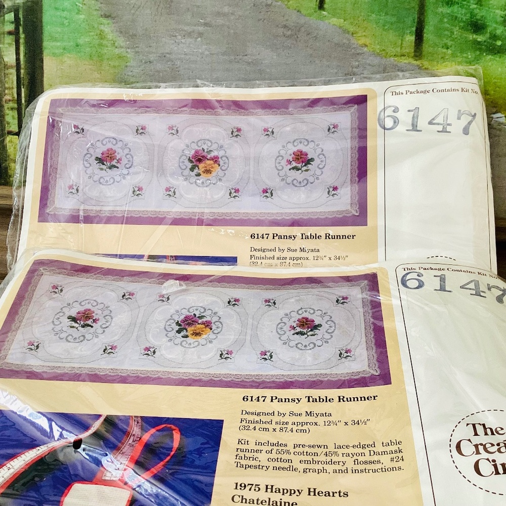 Lot of 2 Creative Circle 6147 PANSY TABLE RUNNER Counted Cross Stitch Craft Kits